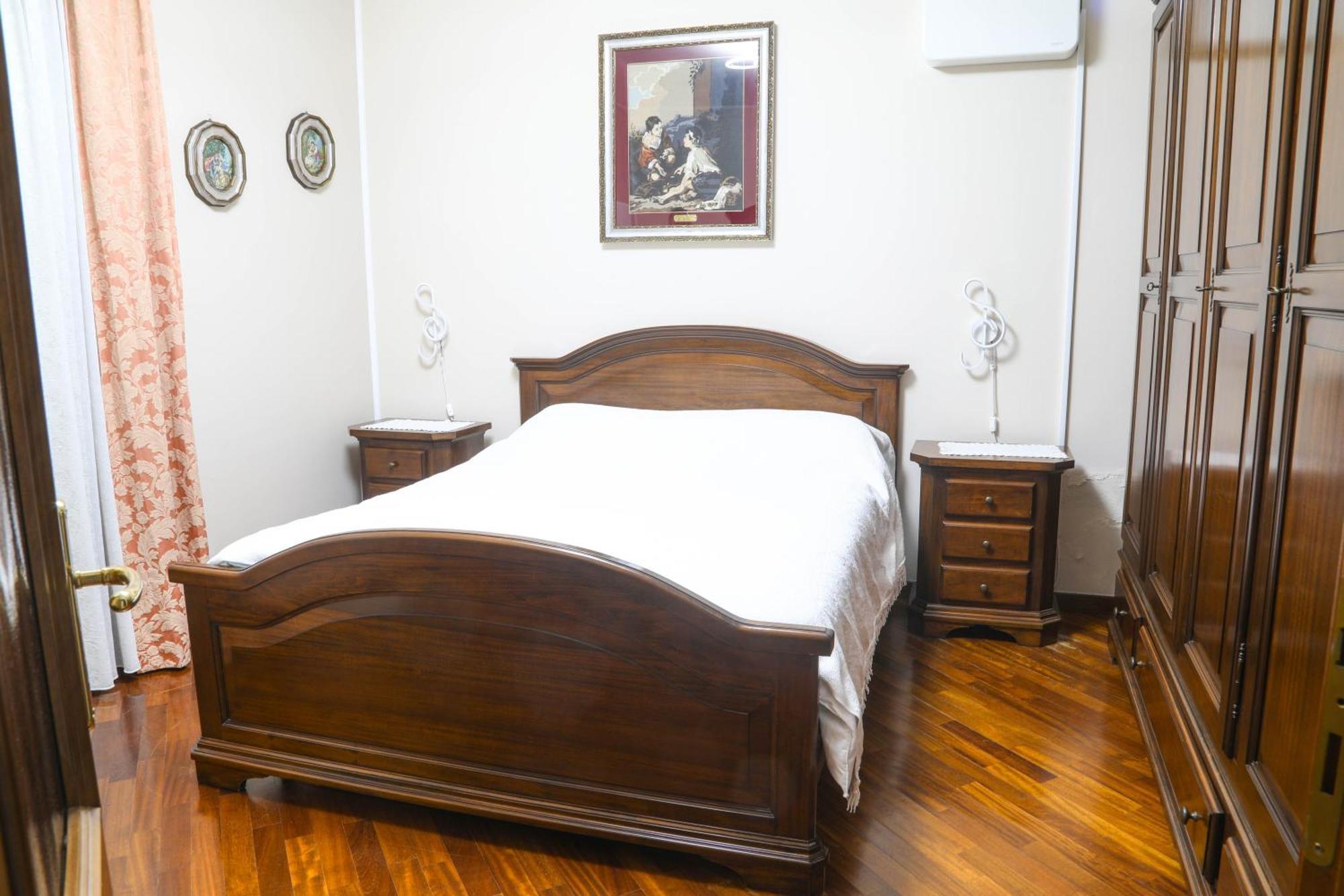Apartamento La Dimora Di Nonno Piero Manta Exterior foto